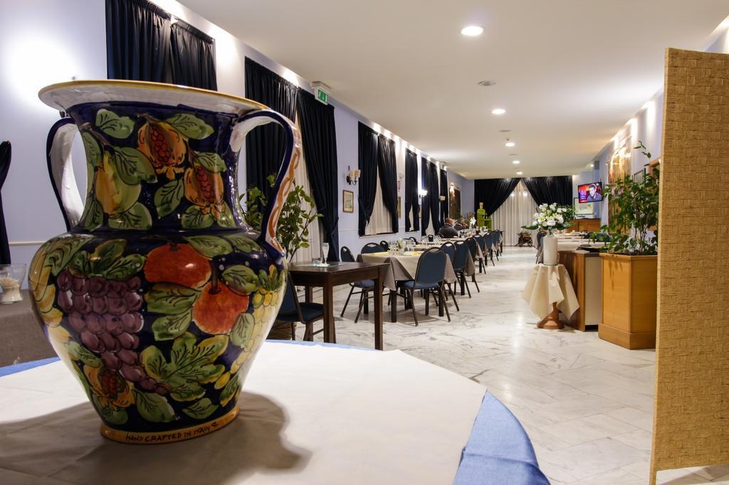 Miramare Hotel Κατάνια Εξωτερικό φωτογραφία